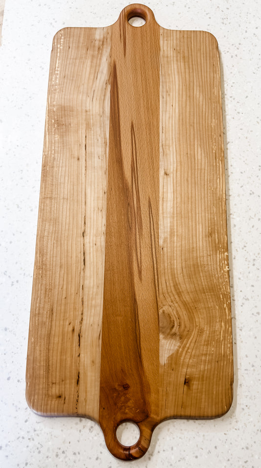The Fada Board – Extra-Long Spalted Beech Serving Tray
